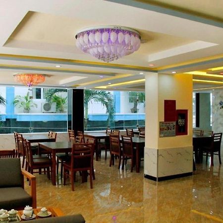 Yen Vy 04 Luxury Hotel Quy Nhon Exteriör bild