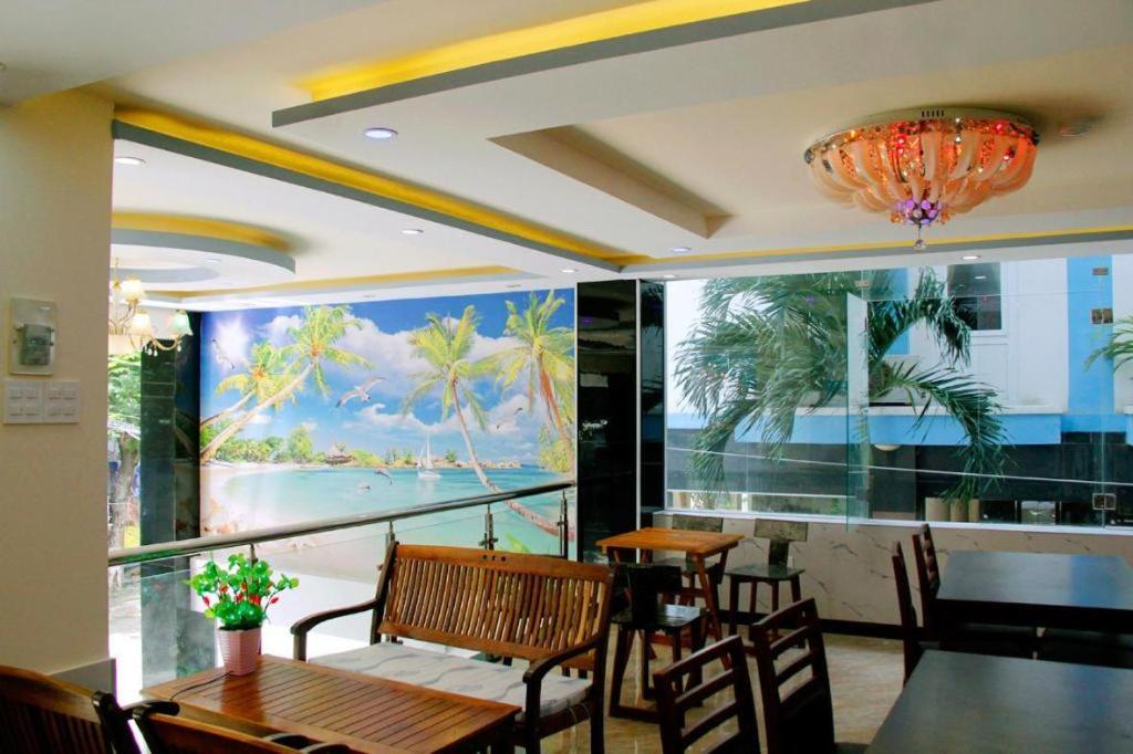 Yen Vy 04 Luxury Hotel Quy Nhon Exteriör bild