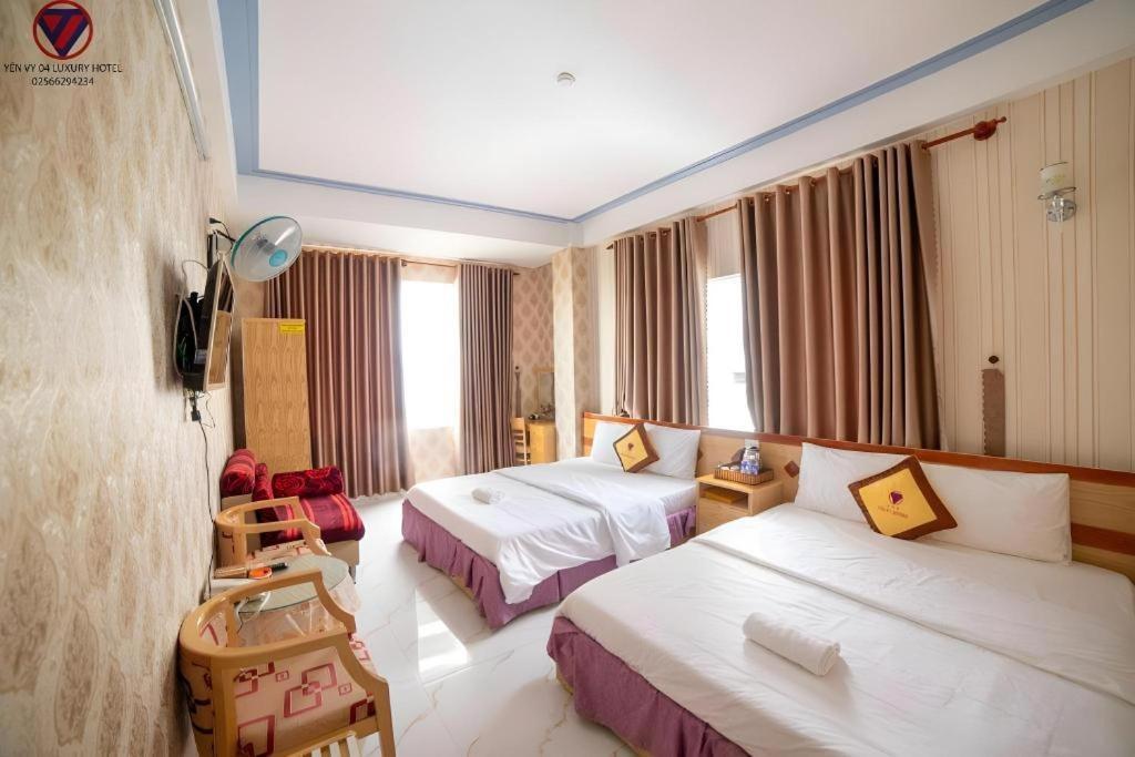 Yen Vy 04 Luxury Hotel Quy Nhon Exteriör bild