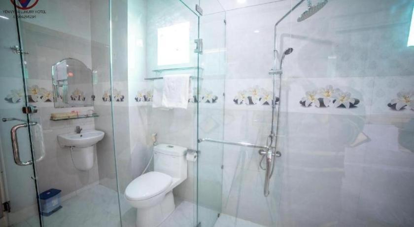 Yen Vy 04 Luxury Hotel Quy Nhon Exteriör bild