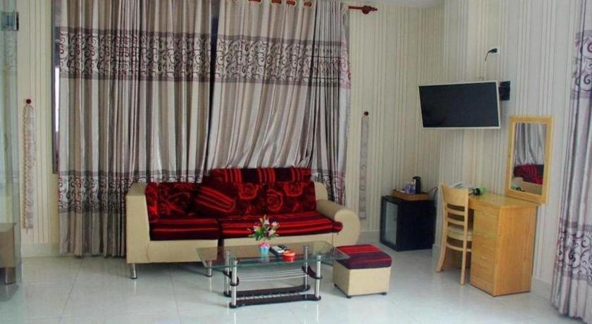 Yen Vy 04 Luxury Hotel Quy Nhon Exteriör bild