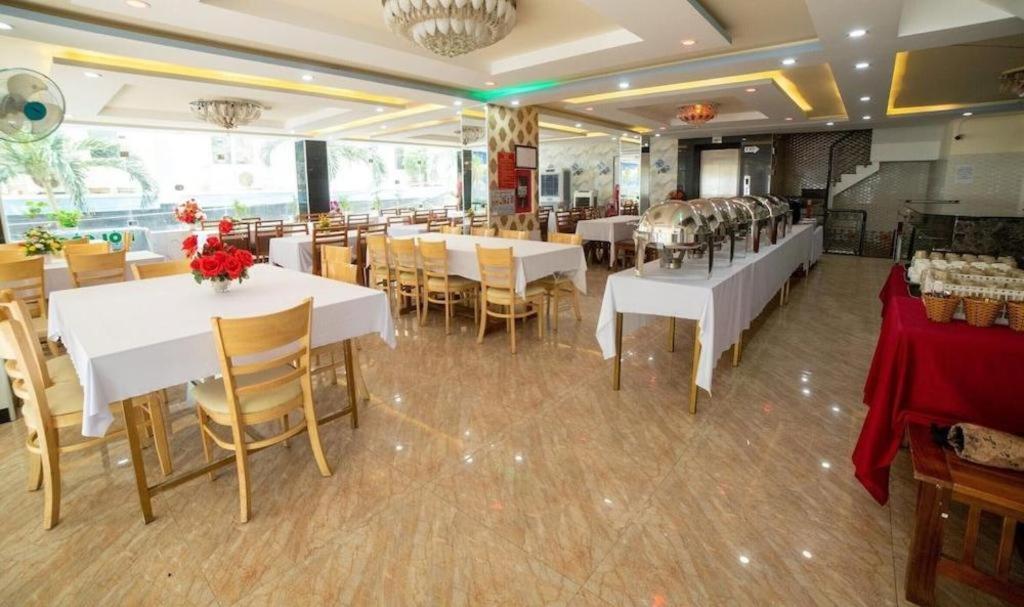 Yen Vy 04 Luxury Hotel Quy Nhon Exteriör bild